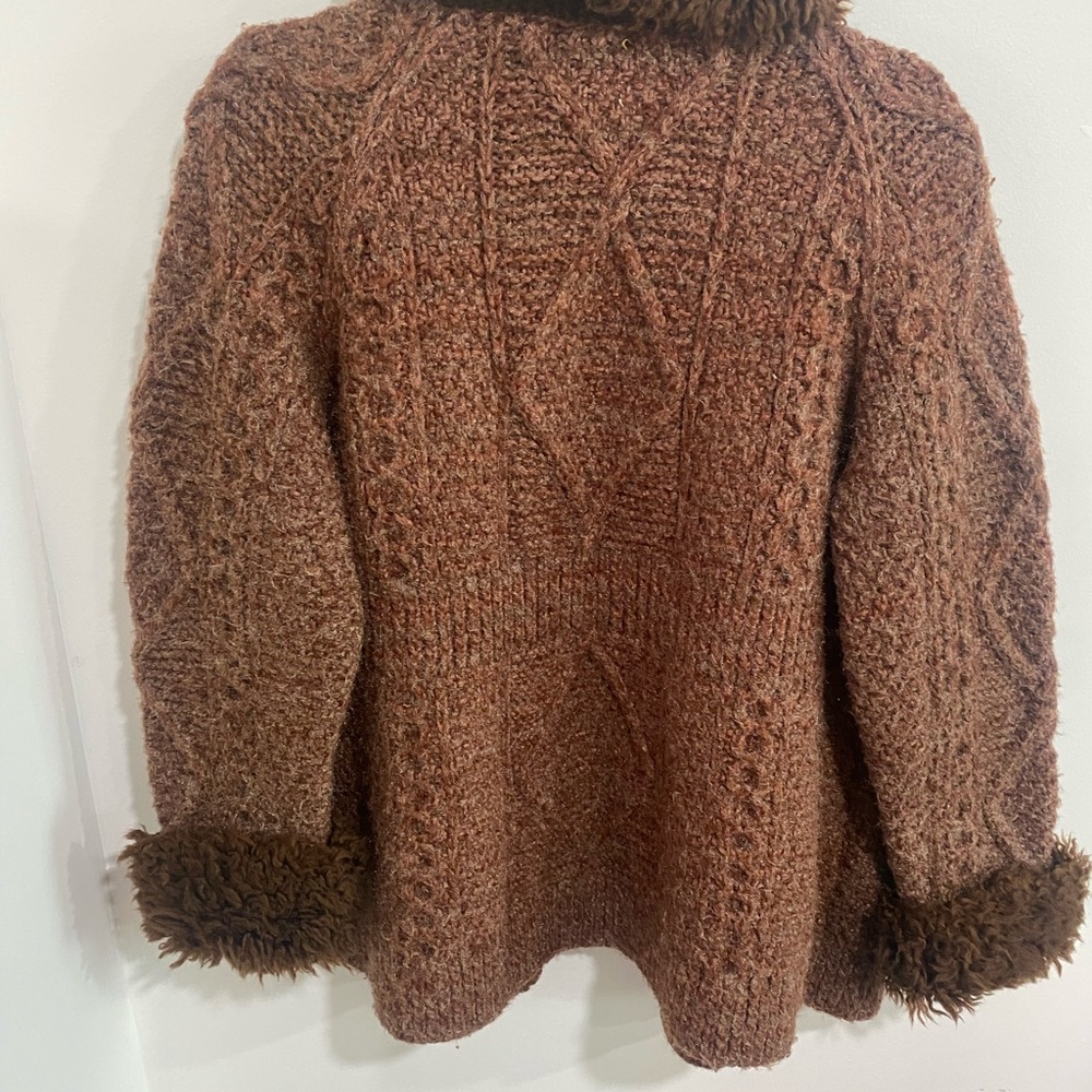 Wool sweater - Picture 6 of 6